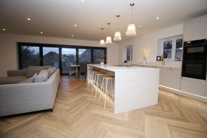 Kitchen- click for photo gallery